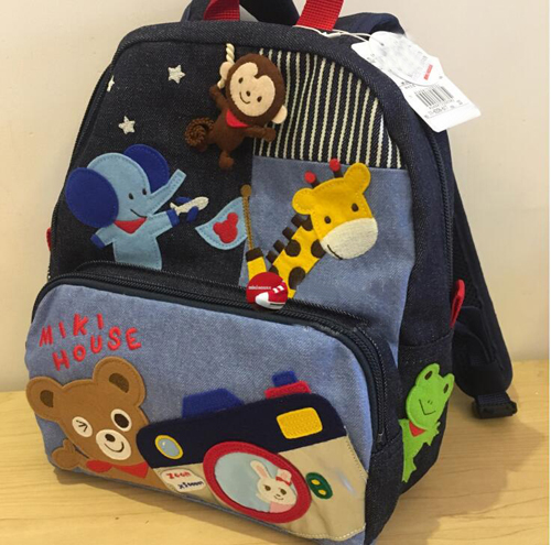 電腦繡花刺繡元素服飾成為孩子們的愛 電腦繡花刺繡元素服飾成為孩子們的愛