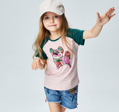 電腦繡花刺繡元素服飾成為孩子們的愛 電腦繡花刺繡元素服飾成為孩子們的愛