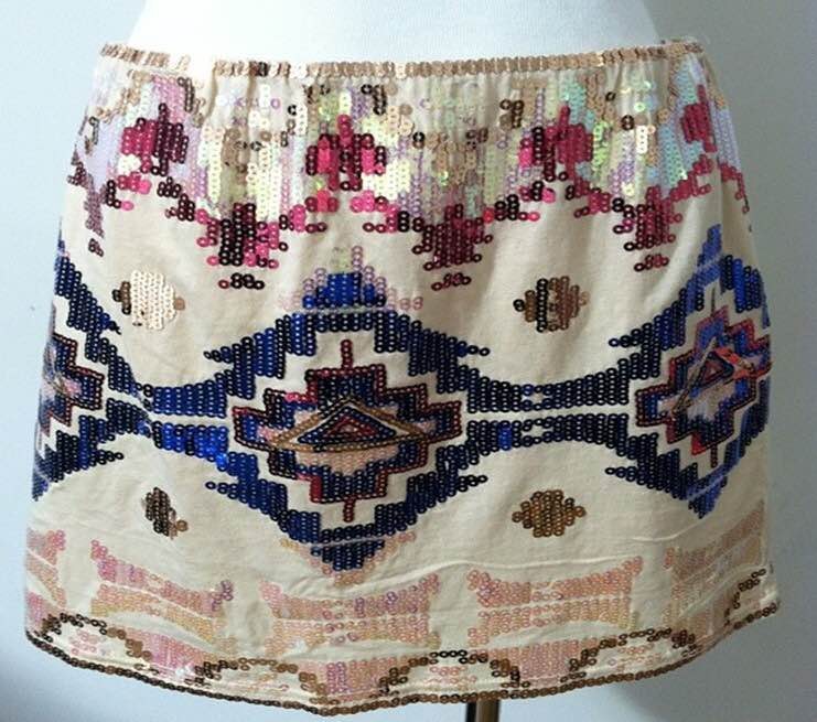 什么是珠片繡?珠片繡介紹及圖片案例 什么是珠片繡?珠片繡介紹及圖片案例