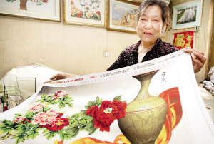 七旬老太繡十字繡攢錢圓孫女大學(xué)夢 七旬老太繡十字繡攢錢圓孫女大學(xué)夢