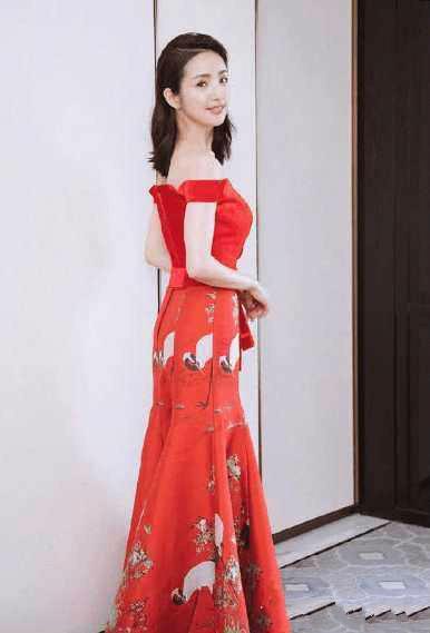 林依晨中國風繡花連衣裙盡顯女神魅力 林依晨中國風繡花連衣裙盡顯女神魅力