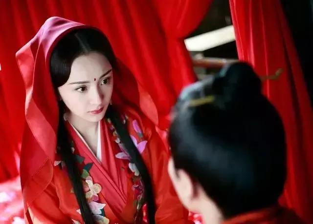 影視劇中的明確刺繡嫁衣 影視劇中的明確刺繡嫁衣